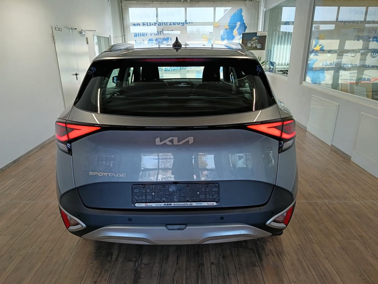 Kia Sportage 1.6 T-GDI DCT Vision*NAVI*LED*R-KAM*DAB - SUV: φωτογραφία 5 Kia Sportage 1.6 T-GDI DCT Vision*NAVI*LED*R-KAM*DAB - SUV: φωτογραφία 5
