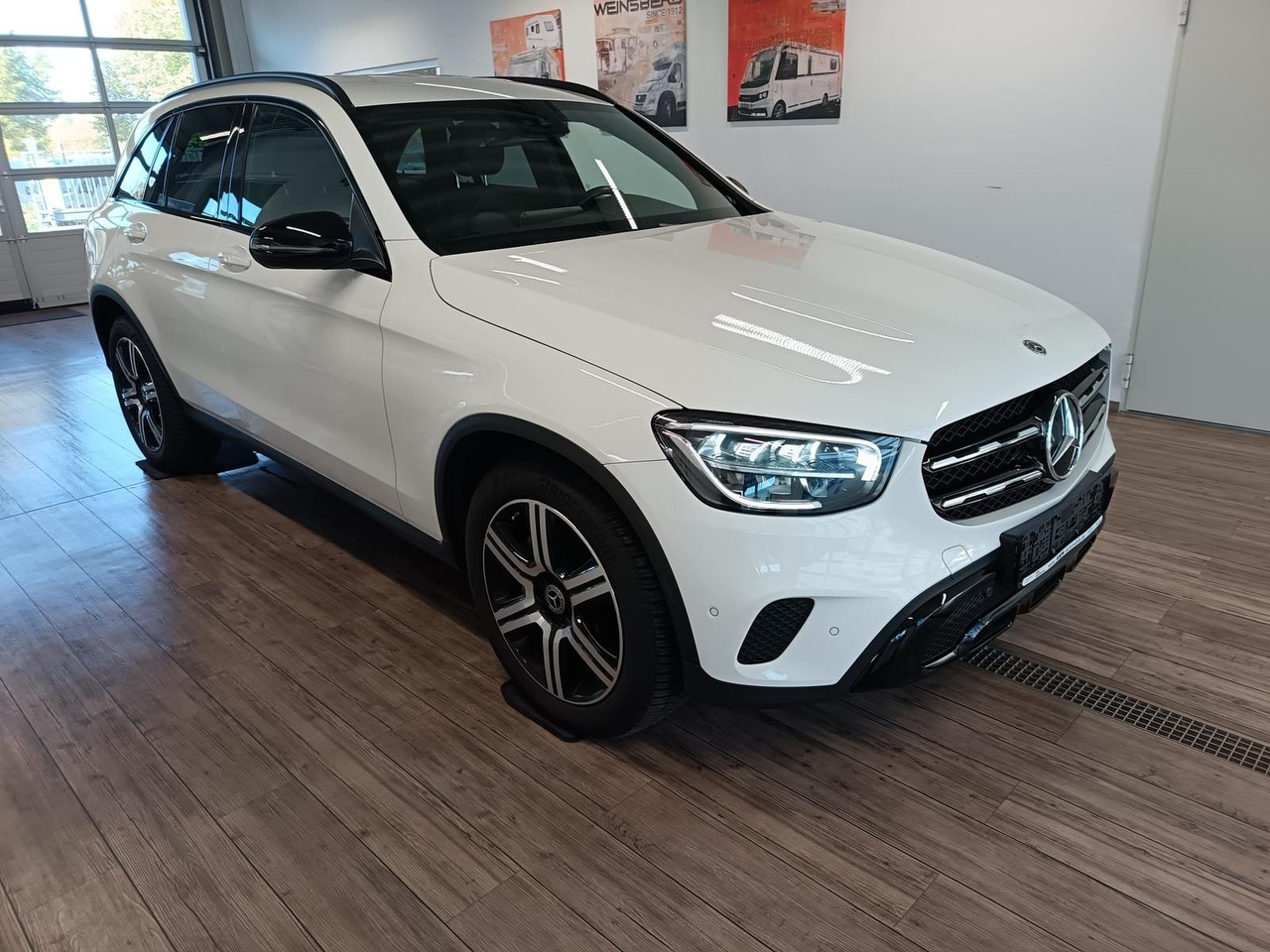 Mercedes-Benz GLC 220d AMG Line 4MATIC*AHK*NAVI*LED*R-KAM*DAB* - SUV: φωτογραφία 3 Mercedes-Benz GLC 220d AMG Line 4MATIC*AHK*NAVI*LED*R-KAM*DAB* - SUV: φωτογραφία 3