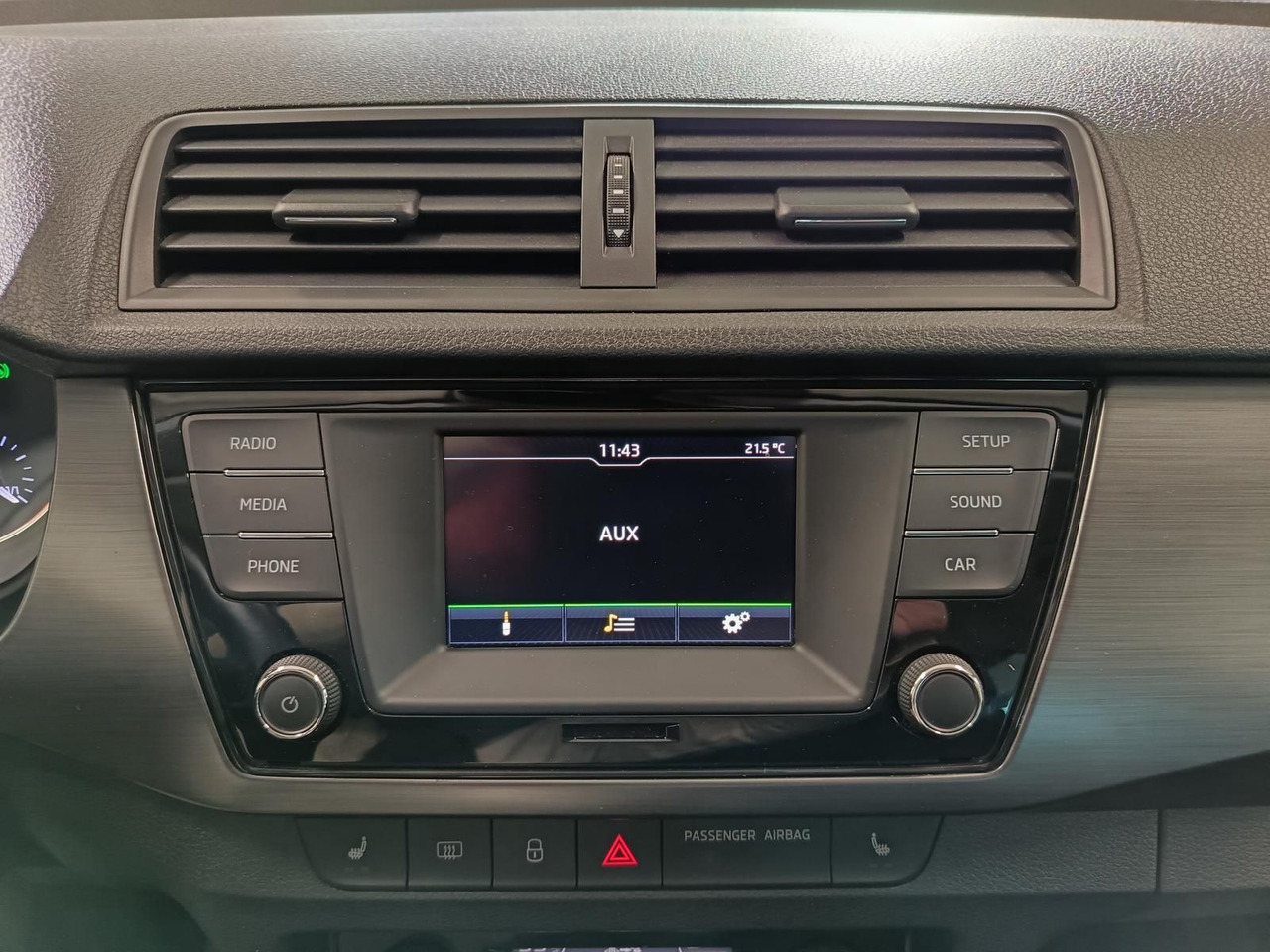 Αυτοκίνητο Skoda Fabia Style 1,2 TSI 81 kW DSG*PDC*SHZ*TEMP*KLIMA: φωτογραφία 12 Αυτοκίνητο Skoda Fabia Style 1,2 TSI 81 kW DSG*PDC*SHZ*TEMP*KLIMA: φωτογραφία 12