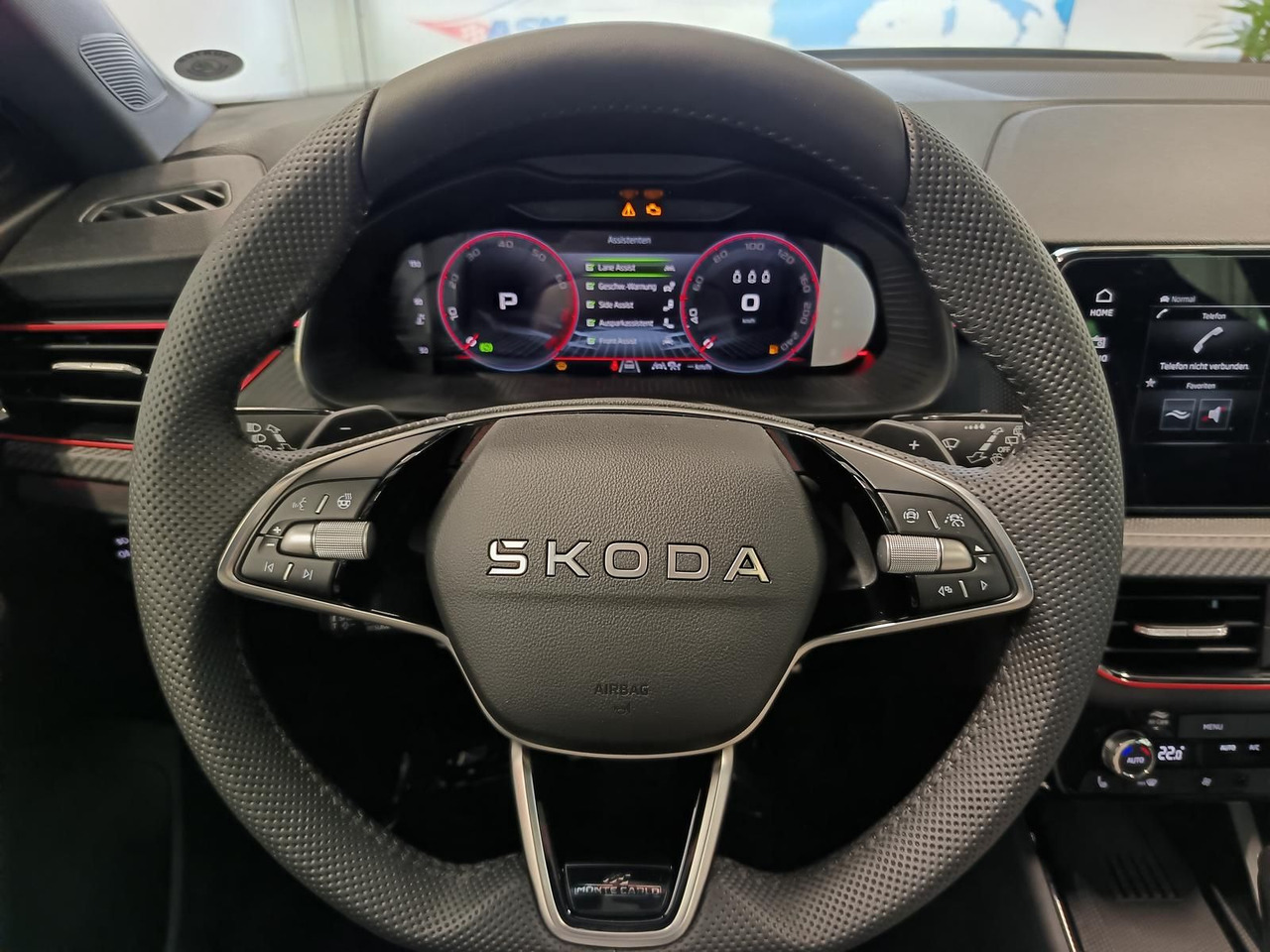 SUV Skoda Kamiq Monte Carlo 1,5 TSI DSG*AHK*PANO*LED*ACC*: φωτογραφία 8 SUV Skoda Kamiq Monte Carlo 1,5 TSI DSG*AHK*PANO*LED*ACC*: φωτογραφία 8