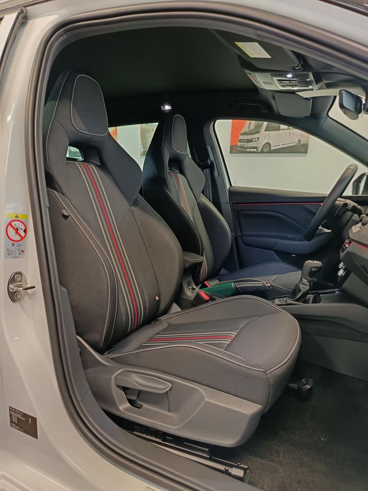 SUV Skoda Kamiq Monte Carlo 1,5 TSI DSG*AHK*PANO*LED*ACC*: φωτογραφία 21 SUV Skoda Kamiq Monte Carlo 1,5 TSI DSG*AHK*PANO*LED*ACC*: φωτογραφία 21