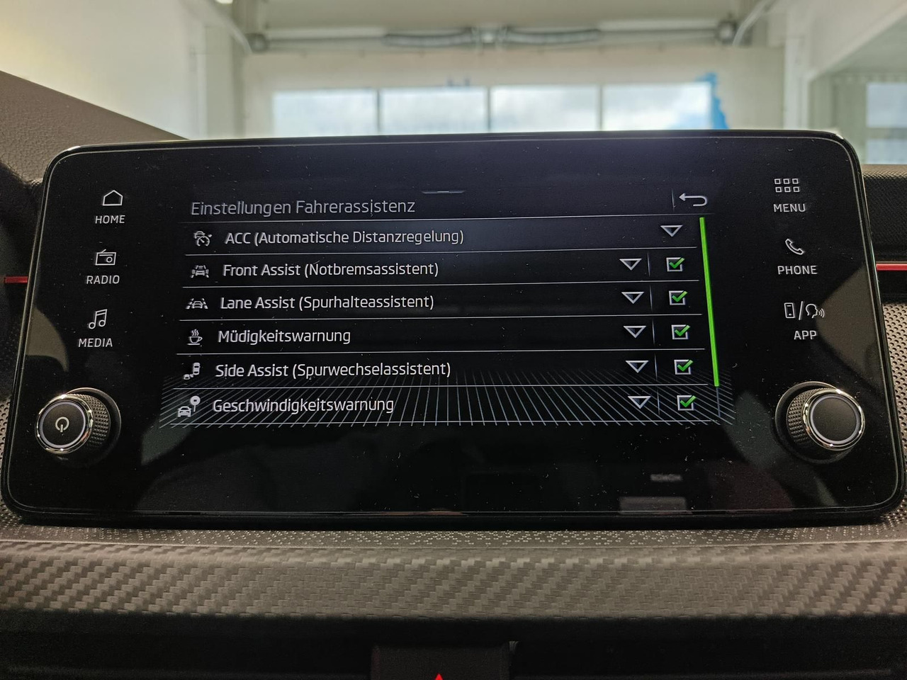 SUV Skoda Kamiq Monte Carlo 1,5 TSI DSG*AHK*PANO*LED*ACC*: φωτογραφία 12 SUV Skoda Kamiq Monte Carlo 1,5 TSI DSG*AHK*PANO*LED*ACC*: φωτογραφία 12