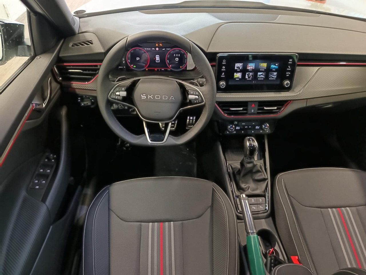 SUV Skoda Kamiq Monte Carlo 1,5 TSI DSG*AHK*PANO*LED*ACC*: φωτογραφία 7 SUV Skoda Kamiq Monte Carlo 1,5 TSI DSG*AHK*PANO*LED*ACC*: φωτογραφία 7