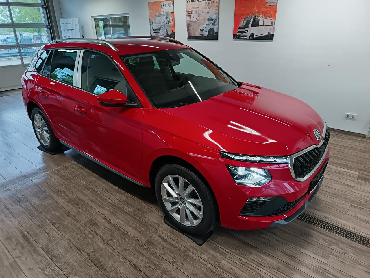 Skoda Kamiq Selection 1,5 TSI DSG*AHK*LED*5J.GARANTIE* - SUV: φωτογραφία 3 Skoda Kamiq Selection 1,5 TSI DSG*AHK*LED*5J.GARANTIE* - SUV: φωτογραφία 3