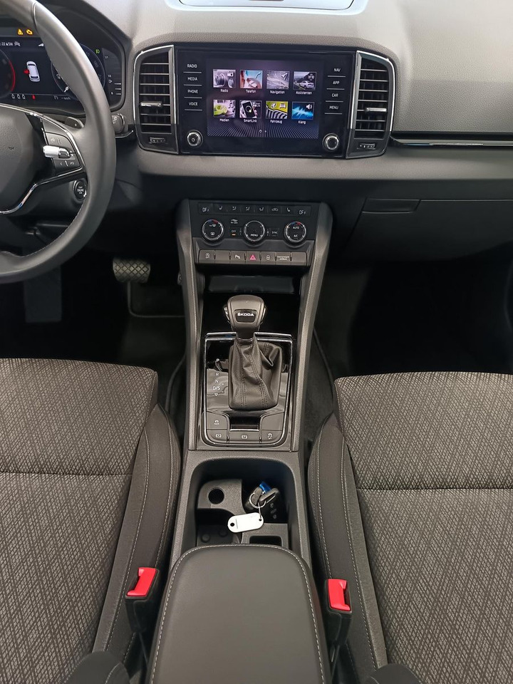 SUV Skoda Karoq Style 1,5TSI DSG*AHK-VORBER*NAVI*LED*R-KAM: φωτογραφία 9 SUV Skoda Karoq Style 1,5TSI DSG*AHK-VORBER*NAVI*LED*R-KAM: φωτογραφία 9