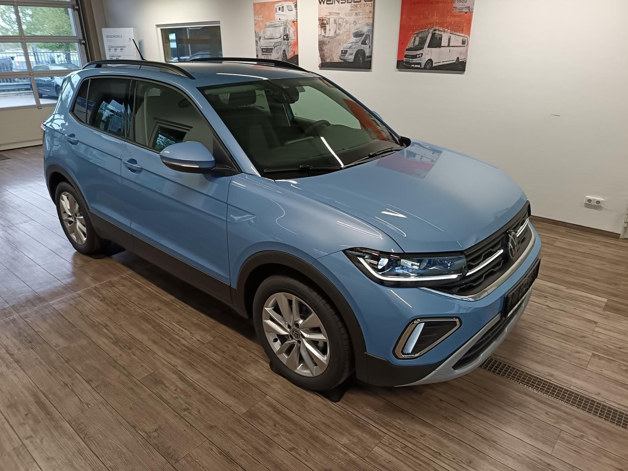 Volkswagen T-Cross Life 1.5 TSI DSG*AHK*MATRIX LED*ACC*SHZ* - SUV: φωτογραφία 3 Volkswagen T-Cross Life 1.5 TSI DSG*AHK*MATRIX LED*ACC*SHZ* - SUV: φωτογραφία 3