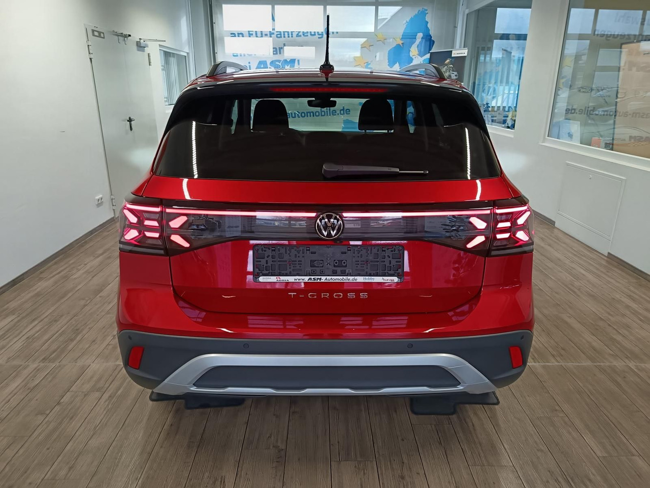 Volkswagen T-Cross Life 1.5 TSI DSG*AHK*MATRIX LED*ACC*SHZ* - SUV: φωτογραφία 5 Volkswagen T-Cross Life 1.5 TSI DSG*AHK*MATRIX LED*ACC*SHZ* - SUV: φωτογραφία 5