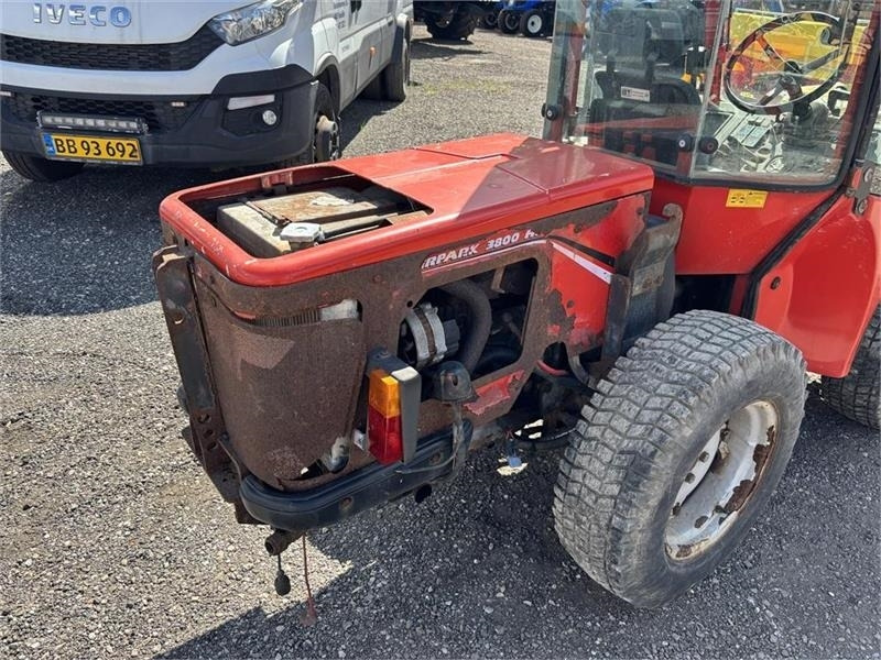 Δημοτικό τρακτέρ Carraro 3800 HST Superpark: φωτογραφία 15 Δημοτικό τρακτέρ Carraro 3800 HST Superpark: φωτογραφία 15