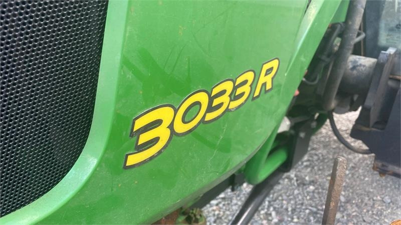 John Deere 3033 R - Δημοτικό τρακτέρ: φωτογραφία 4 John Deere 3033 R - Δημοτικό τρακτέρ: φωτογραφία 4