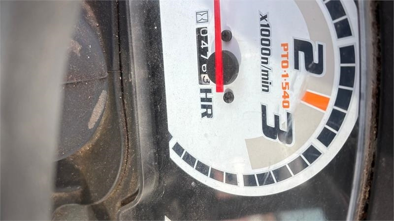 Kubota B2530 HST B2530 - Δημοτικό τρακτέρ: φωτογραφία 5 Kubota B2530 HST B2530 - Δημοτικό τρακτέρ: φωτογραφία 5