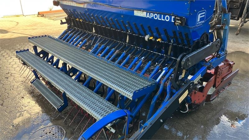 Kuhn HR 3001 M med Fiona Apollo - Σπαρτική με σβάρνα: φωτογραφία 4 Kuhn HR 3001 M med Fiona Apollo - Σπαρτική με σβάρνα: φωτογραφία 4