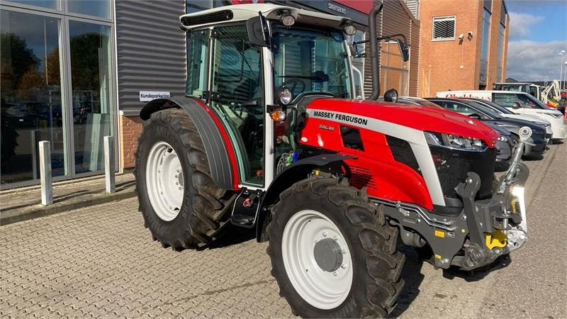 Massey Ferguson 3AL.95 Frontlift og PTO - Τρακτέρ: φωτογραφία 2 Massey Ferguson 3AL.95 Frontlift og PTO - Τρακτέρ: φωτογραφία 2