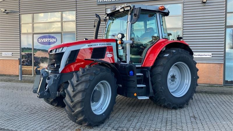 Massey Ferguson 6S.165 Dyna 6 Exclusive - Τρακτέρ: φωτογραφία 1 Massey Ferguson 6S.165 Dyna 6 Exclusive - Τρακτέρ: φωτογραφία 1