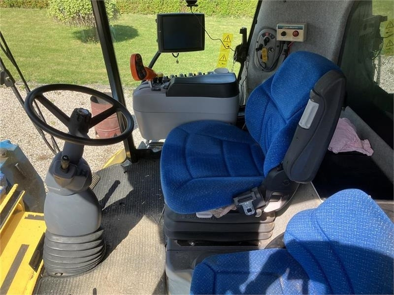 Θεριζοαλωνιστική μηχανή New Holland CX 8080 SLH: φωτογραφία 6