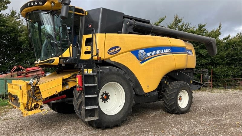 New Holland CX8.90 SLH - Θεριζοαλωνιστική μηχανή: φωτογραφία 3 New Holland CX8.90 SLH - Θεριζοαλωνιστική μηχανή: φωτογραφία 3