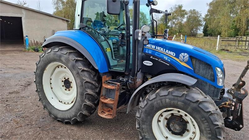 New Holland T5.115 EC - Τρακτέρ: φωτογραφία 2 New Holland T5.115 EC - Τρακτέρ: φωτογραφία 2