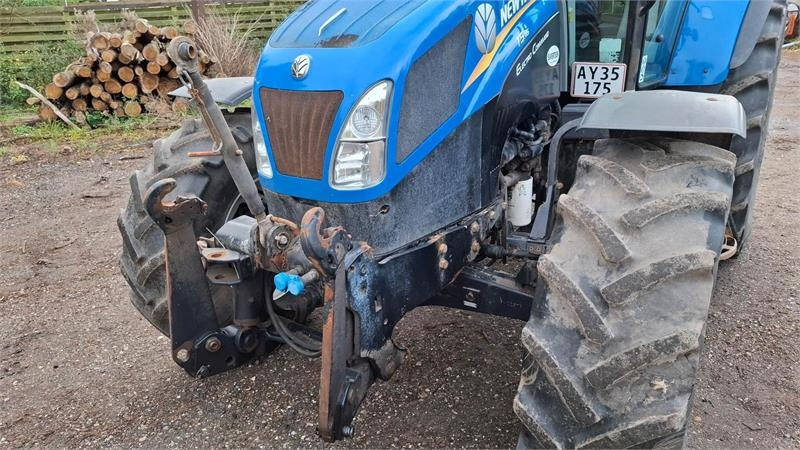 New Holland T5.115 EC - Τρακτέρ: φωτογραφία 5 New Holland T5.115 EC - Τρακτέρ: φωτογραφία 5