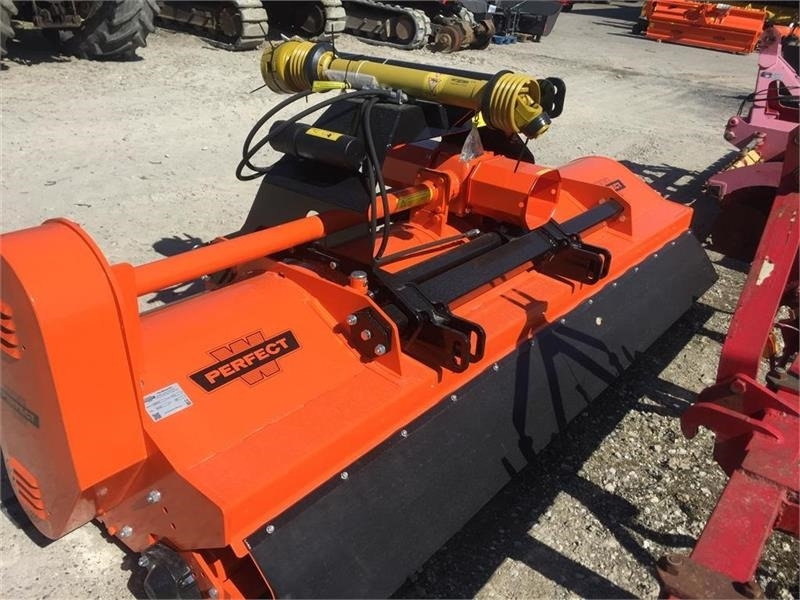 Perfect KM-300 Front og Bagmontering - Χορτοκοπτικό: φωτογραφία 3 Perfect KM-300 Front og Bagmontering - Χορτοκοπτικό: φωτογραφία 3