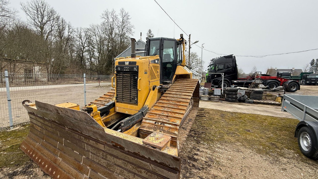 CAT D6N LGP - Μπουλντόζα: φωτογραφία 1 CAT D6N LGP - Μπουλντόζα: φωτογραφία 1