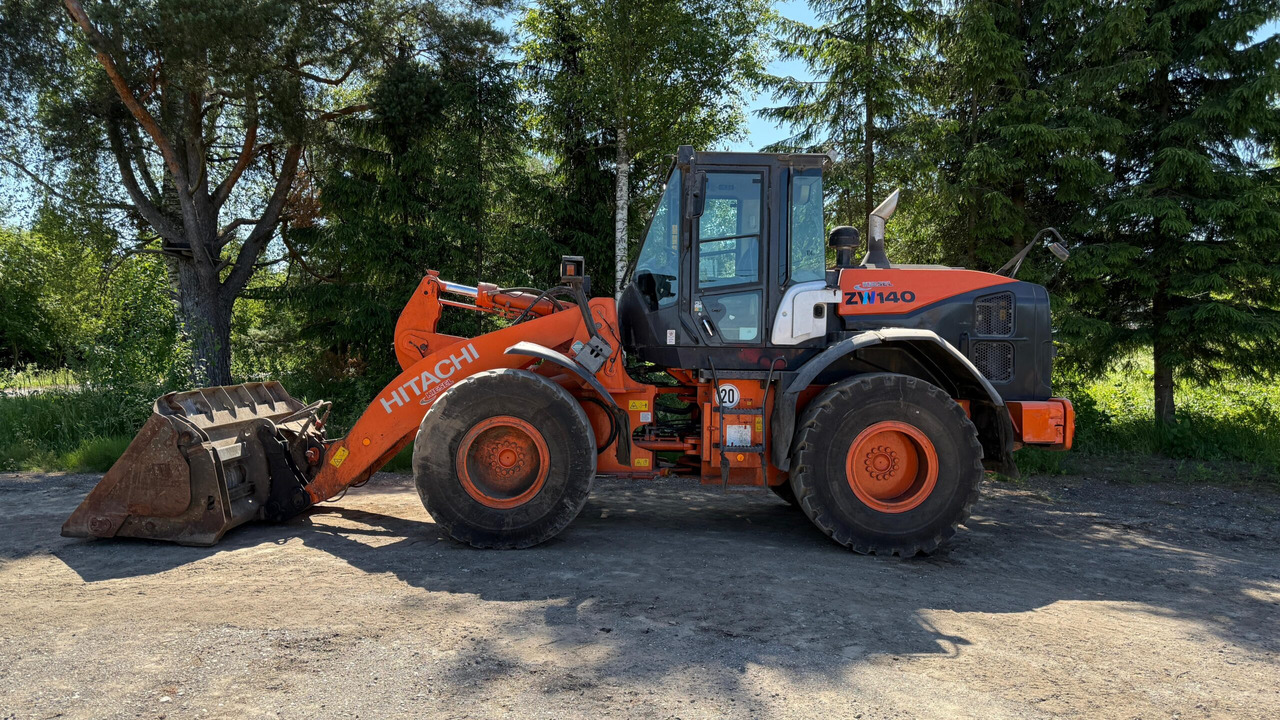 Hitachi ZW140 - Ελαστιχοφόρος φορτωτής: φωτογραφία 2 Hitachi ZW140 - Ελαστιχοφόρος φορτωτής: φωτογραφία 2