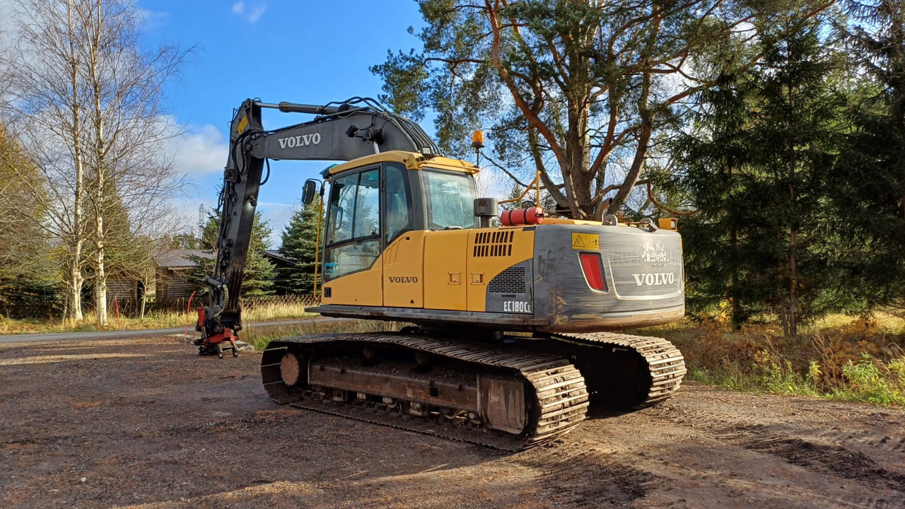 VOLVO EC180CL - Ερπυστριοφόρος εκσκαφέας: φωτογραφία 3 VOLVO EC180CL - Ερπυστριοφόρος εκσκαφέας: φωτογραφία 3
