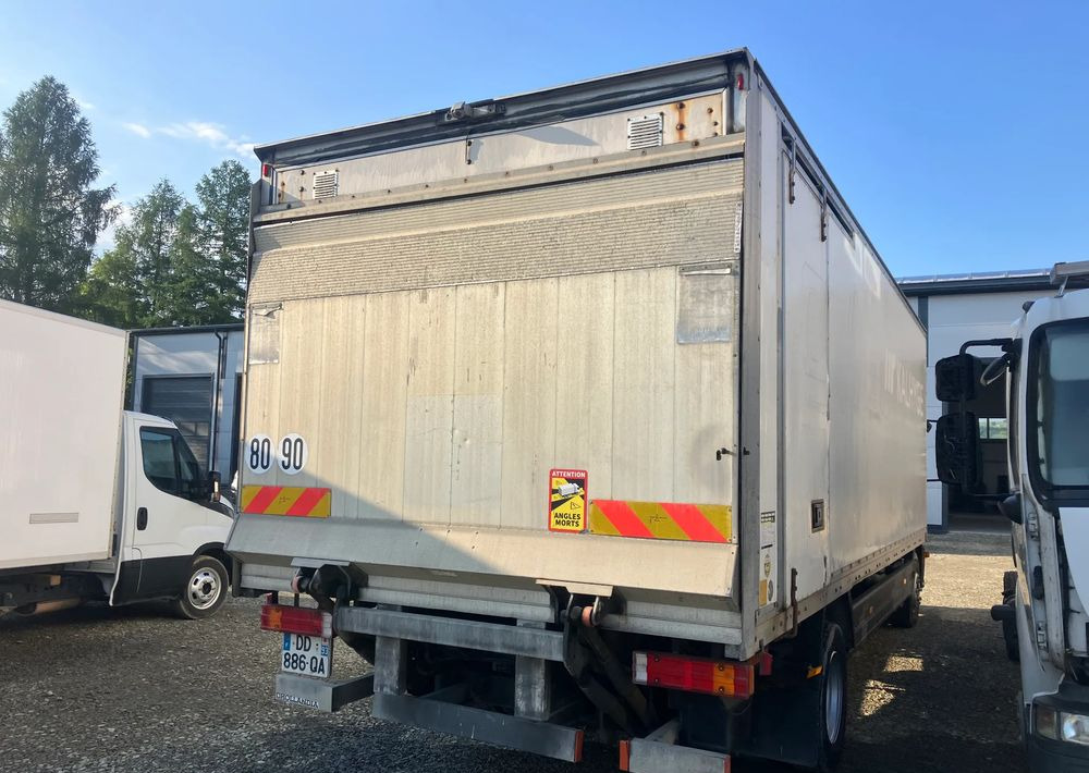 Mercedes-Benz Atego 1218  kurierka kontener - Φορτηγό κόφα: φωτογραφία 4 Mercedes-Benz Atego 1218  kurierka kontener - Φορτηγό κόφα: φωτογραφία 4
