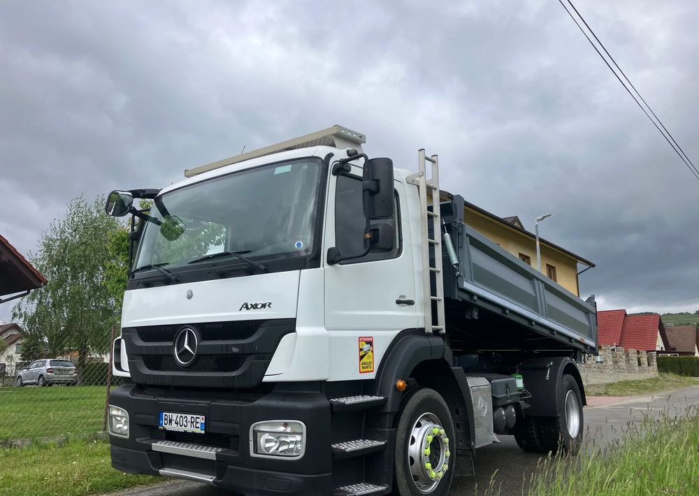 Mercedes-Benz Axor 1829 solidny kiper wywrotka blokada mostu - Φορτηγό ανατρεπόμενο: φωτογραφία 1 Mercedes-Benz Axor 1829 solidny kiper wywrotka blokada mostu - Φορτηγό ανατρεπόμενο: φωτογραφία 1