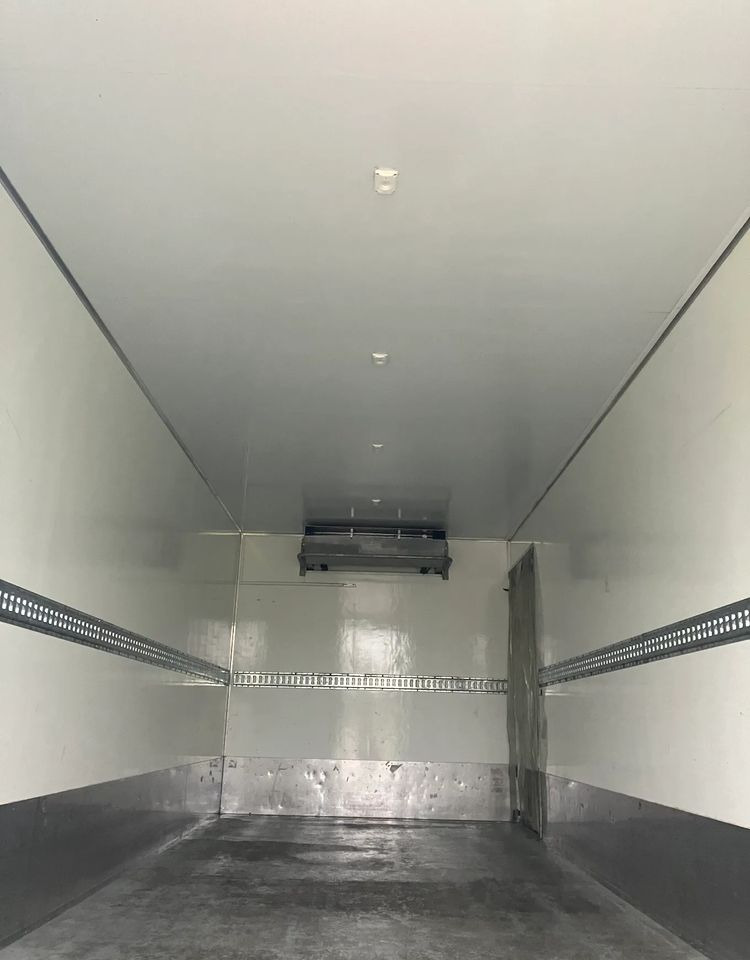 Renault Renault Gama D 240 chłodnia izoterma - Φορτηγό ψυγείο: φωτογραφία 3 Renault Renault Gama D 240 chłodnia izoterma - Φορτηγό ψυγείο: φωτογραφία 3