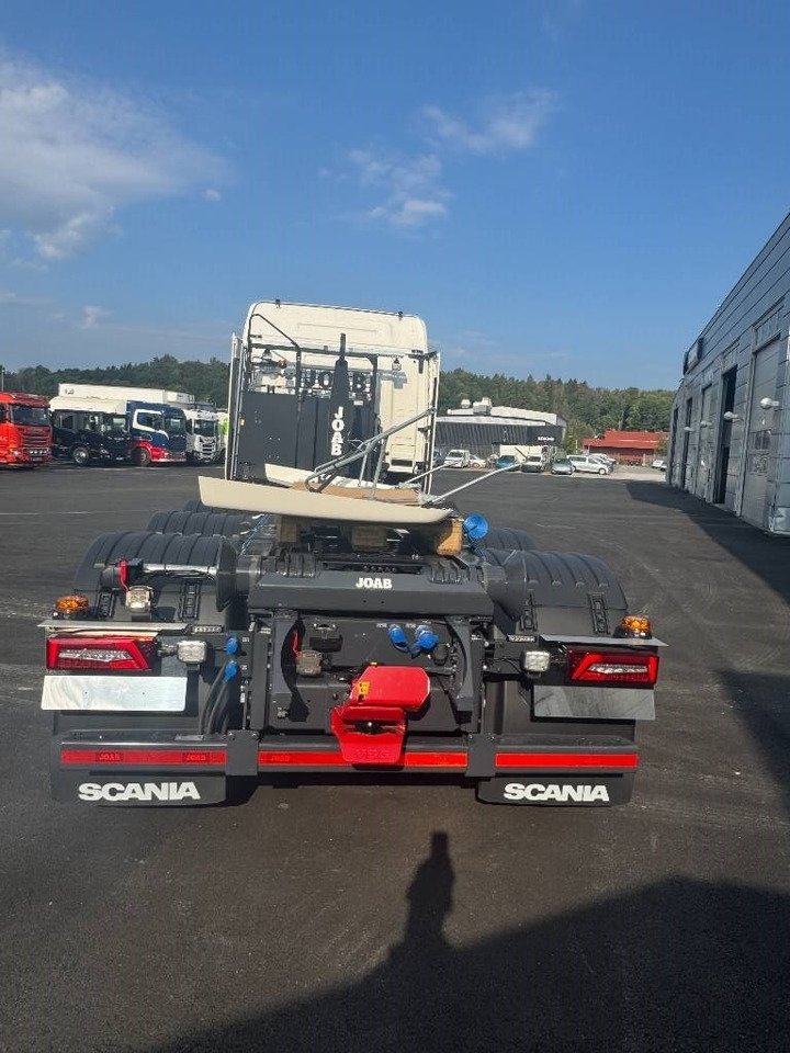Φορτηγό φόρτωσης γάντζου Scania R 580 8x4*4 Joab med frontplog & sidoplogsfäste: φωτογραφία 8 Φορτηγό φόρτωσης γάντζου Scania R 580 8x4*4 Joab med frontplog & sidoplogsfäste: φωτογραφία 8