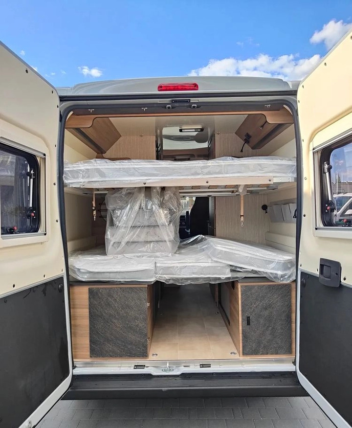 Νέα Αυτοκινούμενο βαν Fiat Ducato Rimor Horus 45 NEW AUTOMAT Grau Truma Diesel Lampen FULL LED 4-Sitzer: φωτογραφία 10