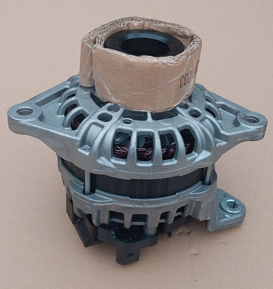 ALTERNATOR BOSCH NOWY - Δυναμό: φωτογραφία 1 ALTERNATOR BOSCH NOWY - Δυναμό: φωτογραφία 1