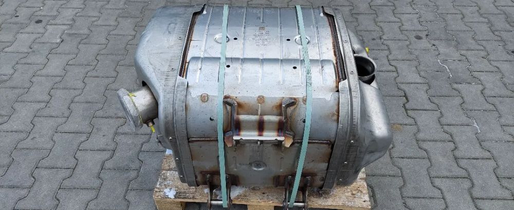 IVECO EUROCARGO EURO 6 KATALIZATOR TŁUMIK NOWY 5801833244 - Καταλυτικός μετατροπέας για Φορτηγό: φωτογραφία 2 IVECO EUROCARGO EURO 6 KATALIZATOR TŁUMIK NOWY 5801833244 - Καταλυτικός μετατροπέας για Φορτηγό: φωτογραφία 2