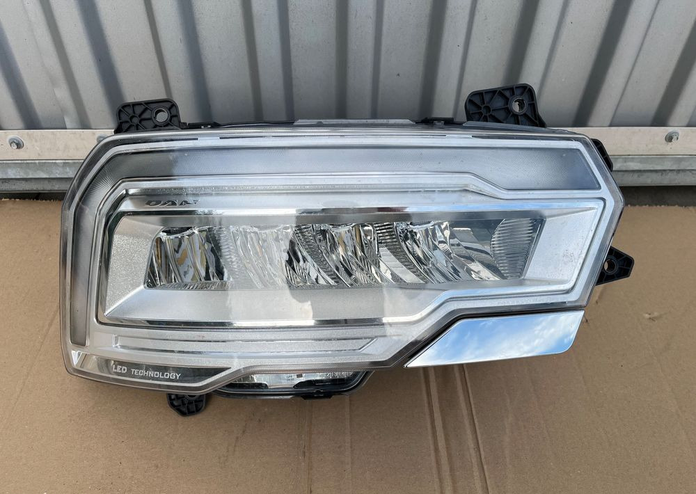 Lamp LED DAF XG XG+ XF prawa reflektor oryginał - Φωτισμός για Φορτηγό: φωτογραφία 1 Lamp LED DAF XG XG+ XF prawa reflektor oryginał - Φωτισμός για Φορτηγό: φωτογραφία 1