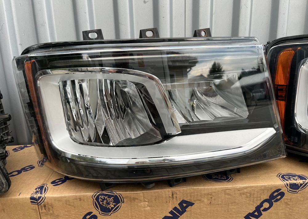 Lampa LED Scania R S NGS NGR reflektor 2674391 - Φωτισμός για Φορτηγό: φωτογραφία 2 Lampa LED Scania R S NGS NGR reflektor 2674391 - Φωτισμός για Φορτηγό: φωτογραφία 2