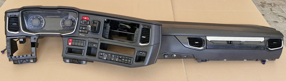 SCANIA R S KONSOLA KOKPIT - Καμπίνα και εσωτερικό για Φορτηγό: φωτογραφία 1 SCANIA R S KONSOLA KOKPIT - Καμπίνα και εσωτερικό για Φορτηγό: φωτογραφία 1