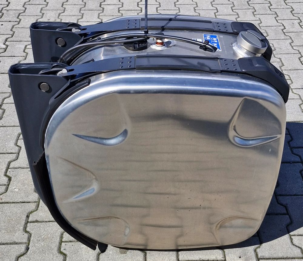 SCANIA R S ZBIORNIK PALIWA 220L NOWY - Ρεζερβουάρ καυσίμου για Φορτηγό: φωτογραφία 3 SCANIA R S ZBIORNIK PALIWA 220L NOWY - Ρεζερβουάρ καυσίμου για Φορτηγό: φωτογραφία 3