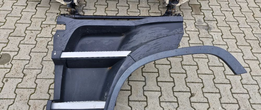 VOLVO FH4 STOPNICA KOMPLETNA PRAWA LEWA - Αμάξωμα και εξωτερικό: φωτογραφία 1 VOLVO FH4 STOPNICA KOMPLETNA PRAWA LEWA - Αμάξωμα και εξωτερικό: φωτογραφία 1