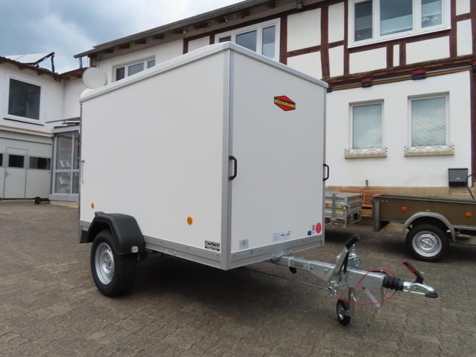 Böckmann KT 2513/135 PKW-Anhänger, Koffer, 1,35to., 100 km/h - Ρυμούλκα κόφα: φωτογραφία 1 Böckmann KT 2513/135 PKW-Anhänger, Koffer, 1,35to., 100 km/h - Ρυμούλκα κόφα: φωτογραφία 1