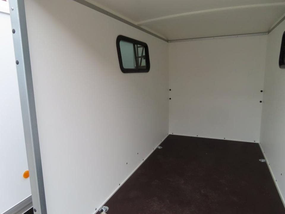 Böckmann KT 2513/135 PKW-Anhänger Kofferanhänger Fenster 100km/h - Ρυμούλκα κόφα: φωτογραφία 5 Böckmann KT 2513/135 PKW-Anhänger Kofferanhänger Fenster 100km/h - Ρυμούλκα κόφα: φωτογραφία 5