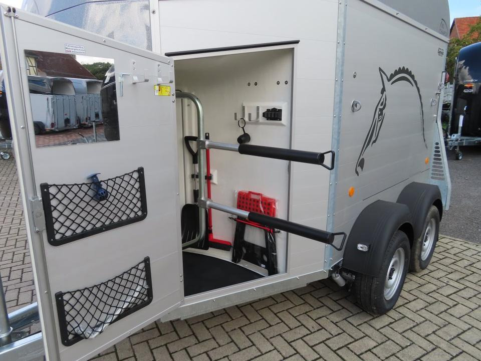 Böckmann, Pferdeanhänger, der neue Big Champion WCF 2024 - Τρέιλερ μεταφοράς αλόγων: φωτογραφία 3 Böckmann, Pferdeanhänger, der neue Big Champion WCF 2024 - Τρέιλερ μεταφοράς αλόγων: φωτογραφία 3
