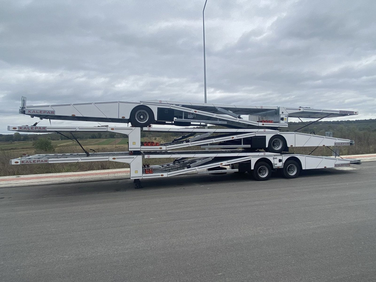 KALEPAR KLP119V4 4er-Autotransporter 1xAchse VDI - Επικαθήμενο αυτοκινητάμαξα: φωτογραφία 2 KALEPAR KLP119V4 4er-Autotransporter 1xAchse VDI - Επικαθήμενο αυτοκινητάμαξα: φωτογραφία 2