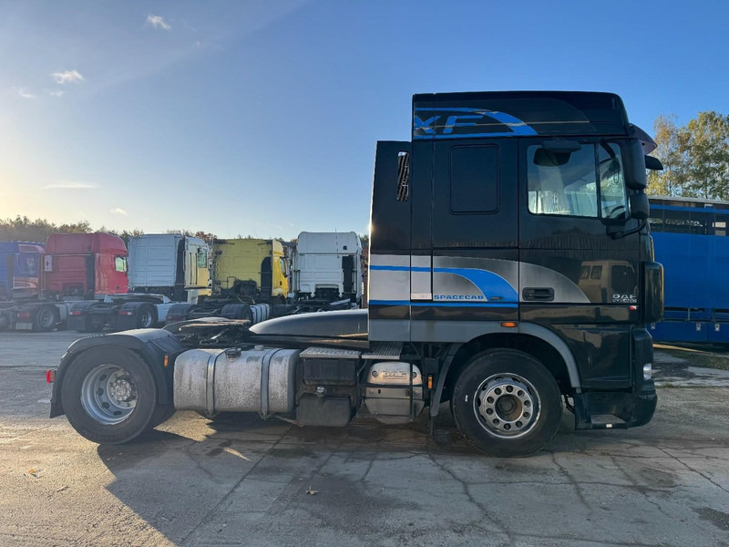 DAF 105 XF 460 Space Cab (MANUAL GEARBOX / BOITE MANUELLE) - Τράκτορας: φωτογραφία 4 DAF 105 XF 460 Space Cab (MANUAL GEARBOX / BOITE MANUELLE) - Τράκτορας: φωτογραφία 4