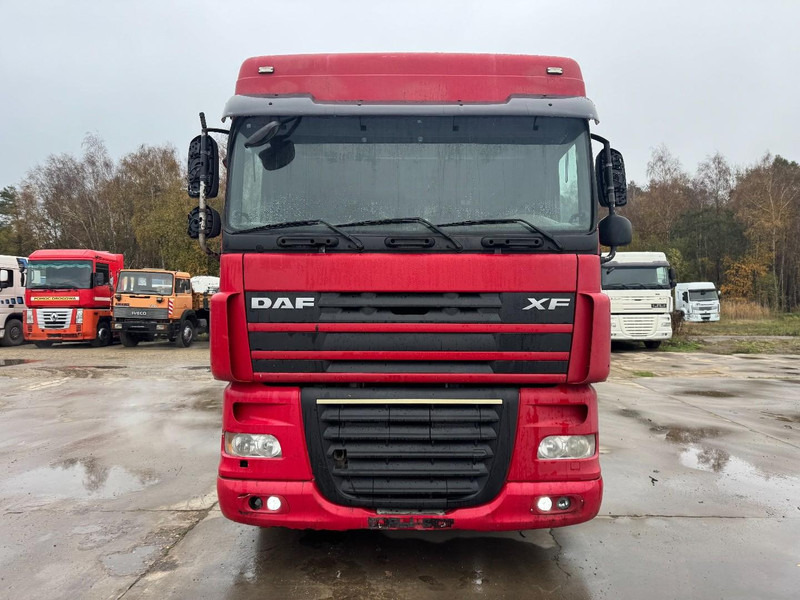 DAF 105 XF 460 Space Cab (MANUAL GEARBOX / BOITE MANUELLE) - Τράκτορας: φωτογραφία 2 DAF 105 XF 460 Space Cab (MANUAL GEARBOX / BOITE MANUELLE) - Τράκτορας: φωτογραφία 2