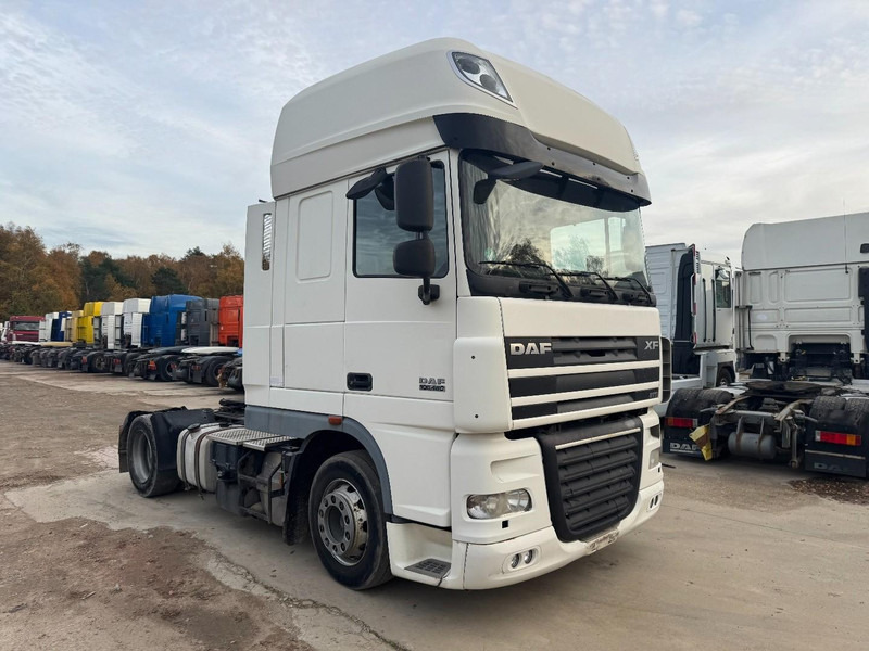 DAF 105 XF 460 Super Space Cab (PERFECT CONDITION / PARFAIT ETAT) - Τράκτορας: φωτογραφία 3 DAF 105 XF 460 Super Space Cab (PERFECT CONDITION / PARFAIT ETAT) - Τράκτορας: φωτογραφία 3