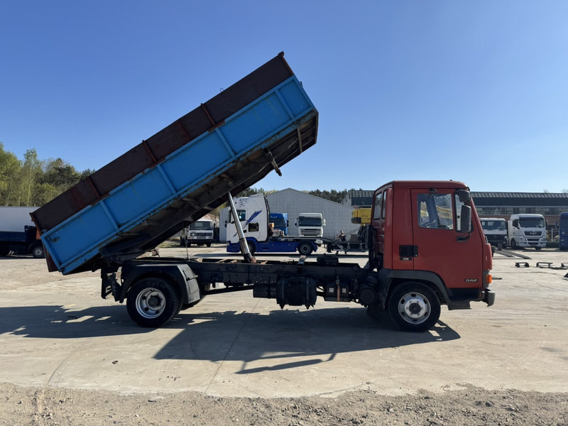 DAF 45 ATI 160 (FULL STEEL SUSPENSION / MANUAL PUMP / EURO 2) - Φορτηγό ανατρεπόμενο: φωτογραφία 4 DAF 45 ATI 160 (FULL STEEL SUSPENSION / MANUAL PUMP / EURO 2) - Φορτηγό ανατρεπόμενο: φωτογραφία 4