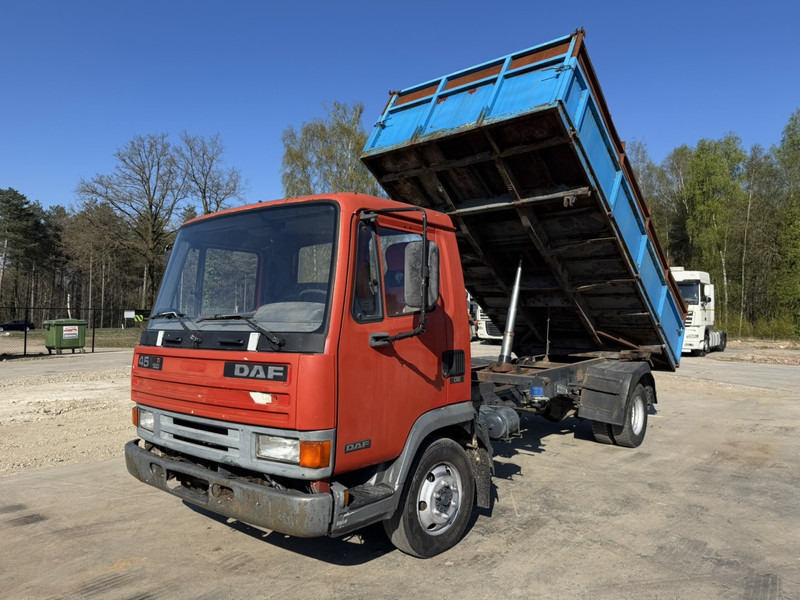 DAF 45 ATI 160 (FULL STEEL SUSPENSION / MANUAL PUMP / EURO 2) - Φορτηγό ανατρεπόμενο: φωτογραφία 1 DAF 45 ATI 160 (FULL STEEL SUSPENSION / MANUAL PUMP / EURO 2) - Φορτηγό ανατρεπόμενο: φωτογραφία 1