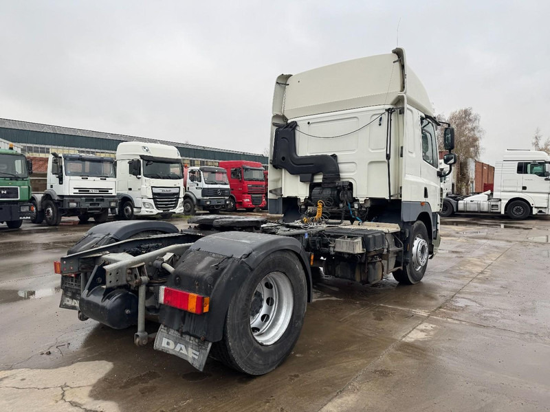 DAF 85 CF 460 Space Cab (MANUAL GEARBOX / BOITE MANUELLE) - Τράκτορας: φωτογραφία 5 DAF 85 CF 460 Space Cab (MANUAL GEARBOX / BOITE MANUELLE) - Τράκτορας: φωτογραφία 5