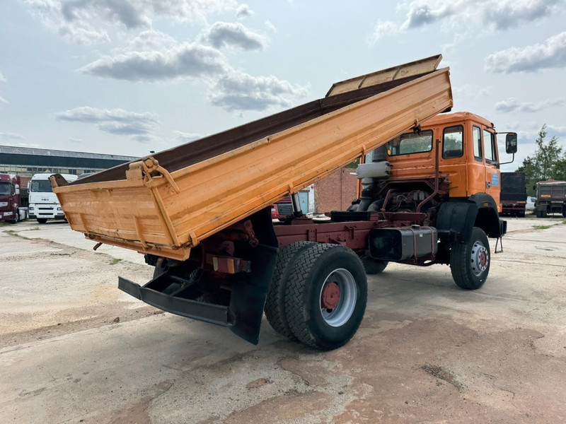 Iveco Magirus 170 - 23 (4X4 / GRAND PONT / LAMES / POMPE MANUELLE) - Φορτηγό ανατρεπόμενο: φωτογραφία 5 Iveco Magirus 170 - 23 (4X4 / GRAND PONT / LAMES / POMPE MANUELLE) - Φορτηγό ανατρεπόμενο: φωτογραφία 5
