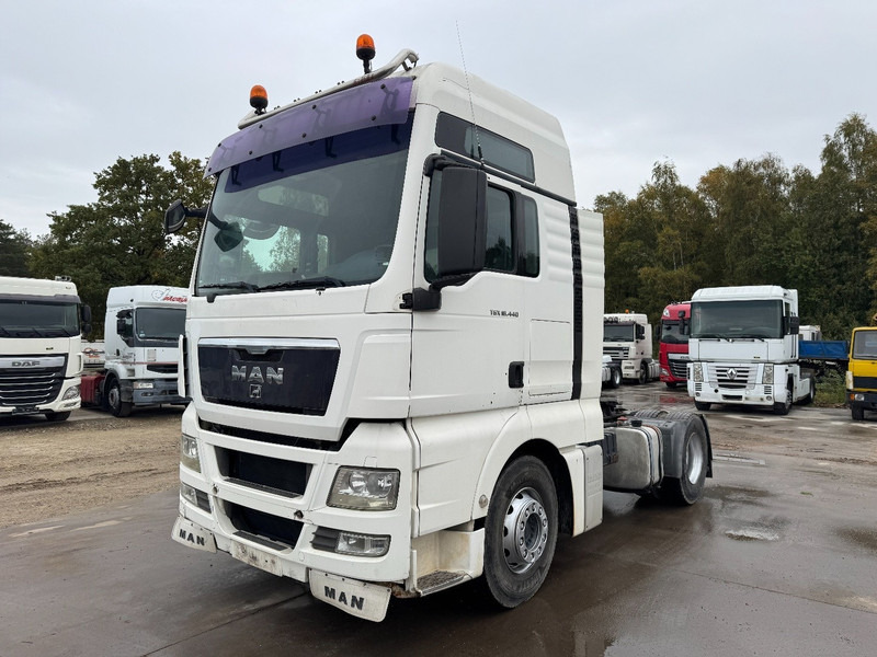 MAN TGX 18.440 (MANUAL GEARBOX / BOITE MANUELLE / PTO / HYDRAULIQUE POUR BENNE) - Τράκτορας: φωτογραφία 1 MAN TGX 18.440 (MANUAL GEARBOX / BOITE MANUELLE / PTO / HYDRAULIQUE POUR BENNE) - Τράκτορας: φωτογραφία 1