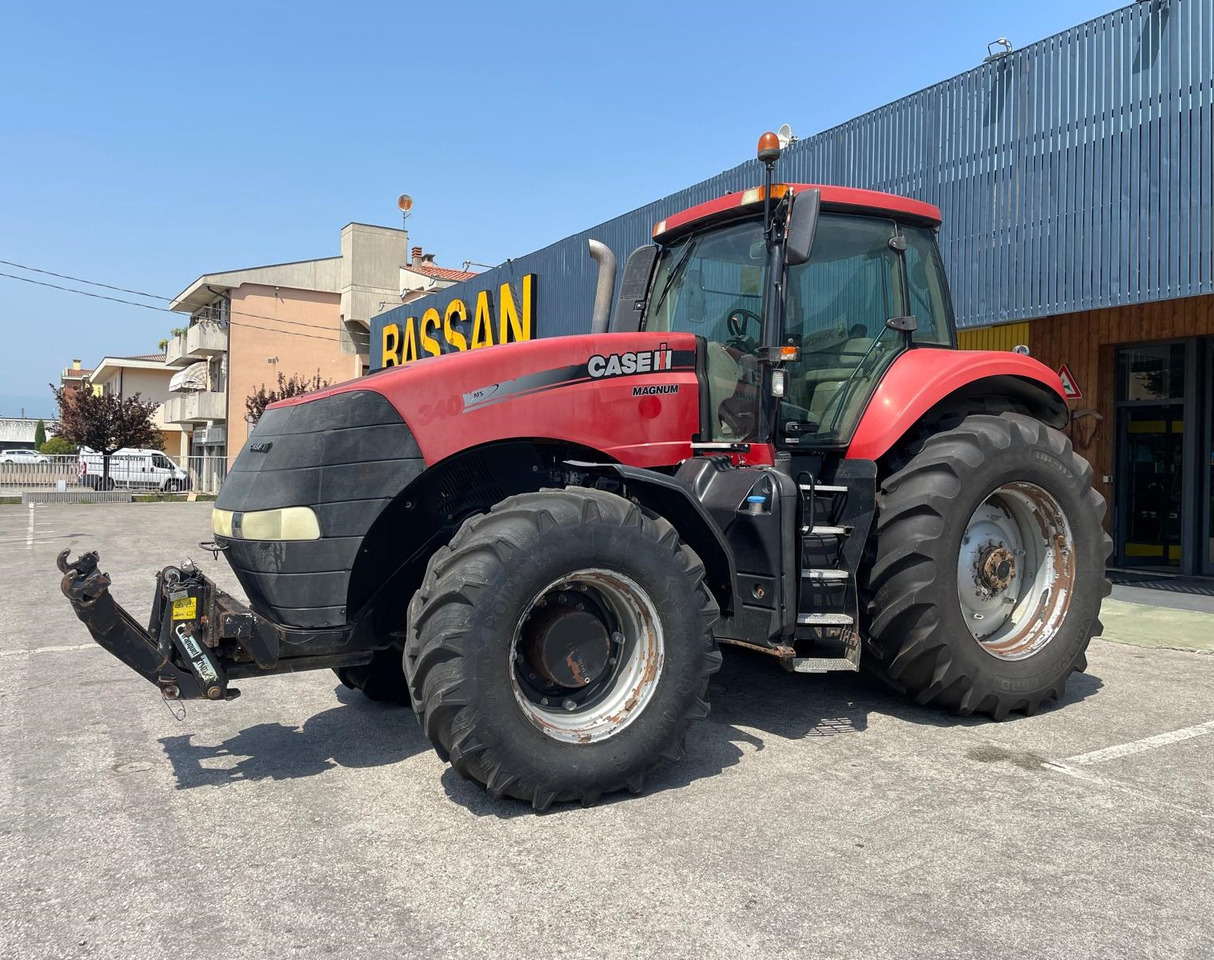 CASE IH MAGNUM 340 - Τρακτέρ: φωτογραφία 1 CASE IH MAGNUM 340 - Τρακτέρ: φωτογραφία 1